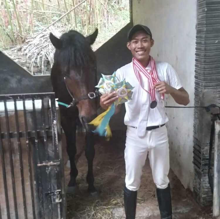 Dokumentasi Instagram Agungsaputra_38