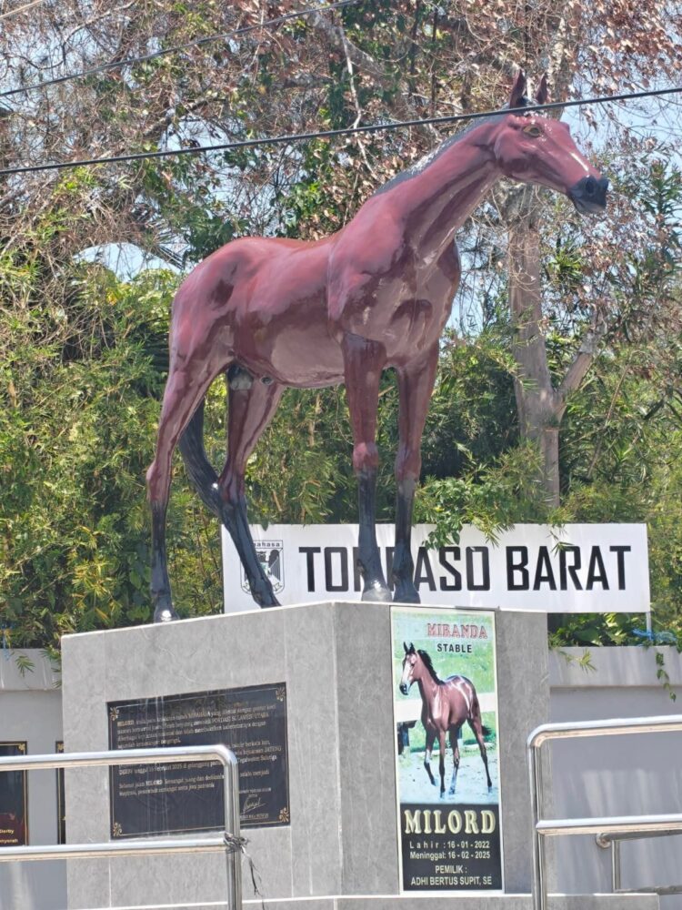 Dokumentasi Unggahan Facebook Jones Paendong
